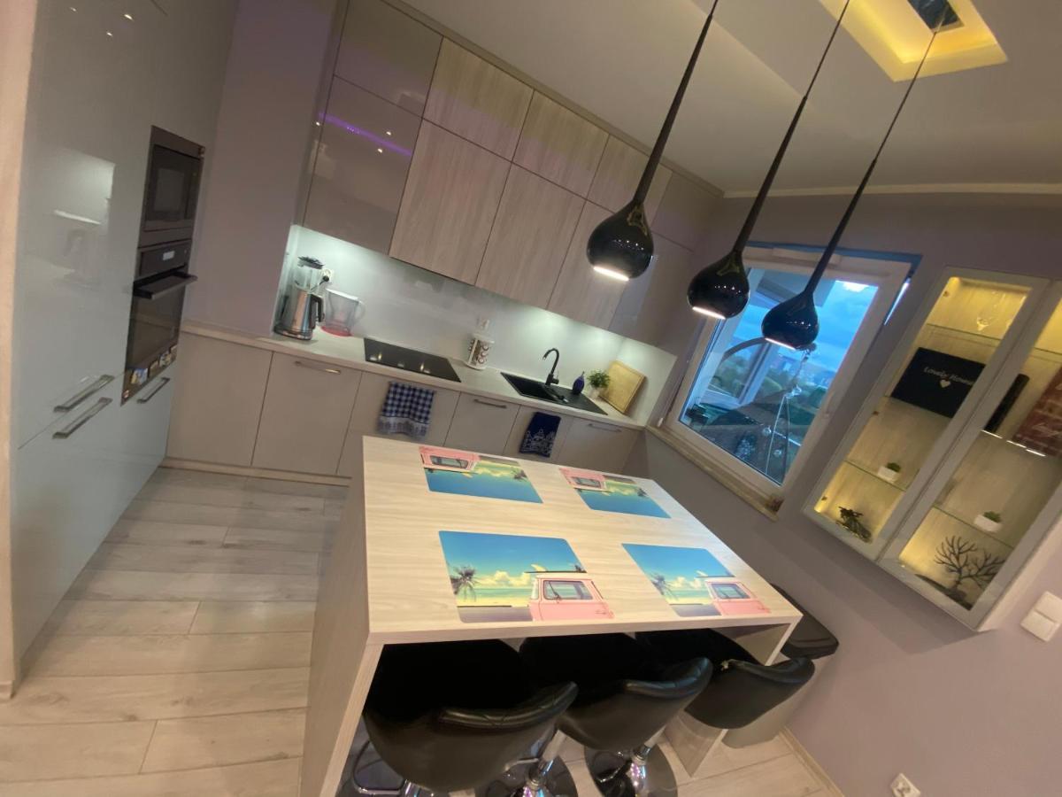 Apartament Przy Plazy De Luxe 70M2 Lägenhet Gdańsk Exteriör bild