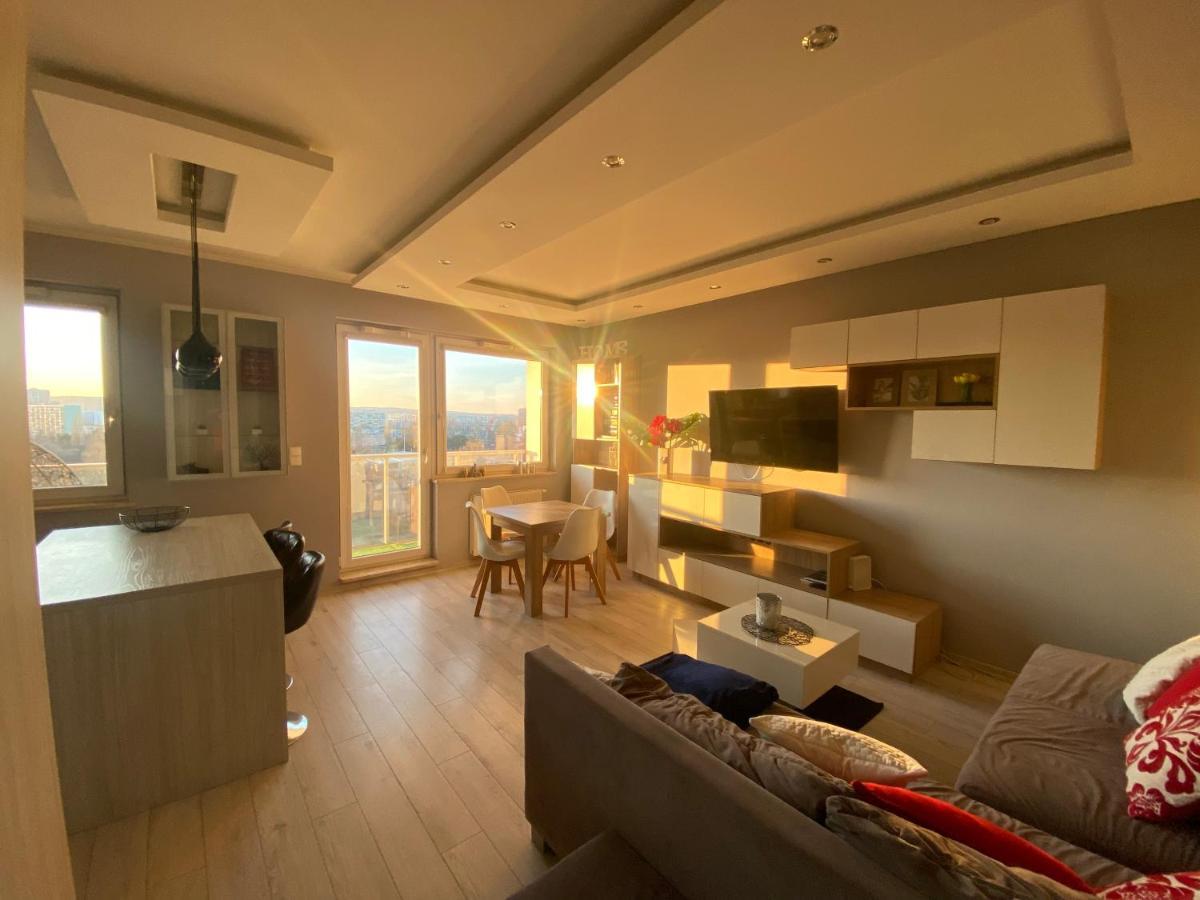 Apartament Przy Plazy De Luxe 70M2 Lägenhet Gdańsk Exteriör bild